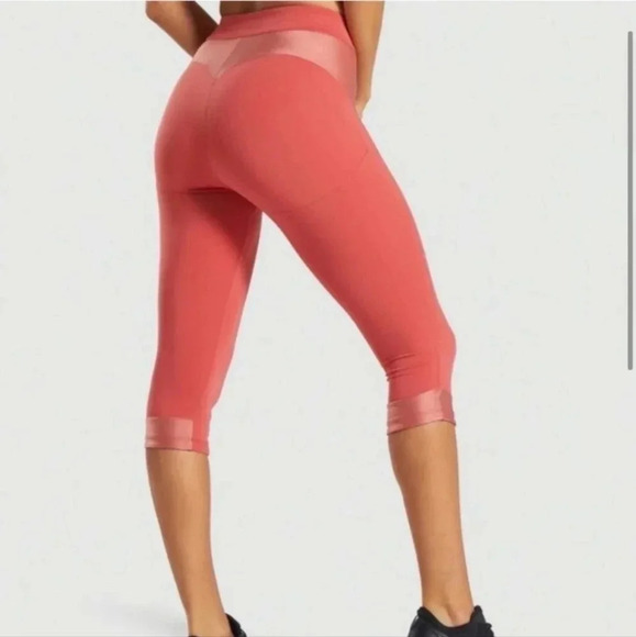 Gymshark Turbo Cropped Leggings, Color Morrocan Brick Size S - Picture 11 of 14